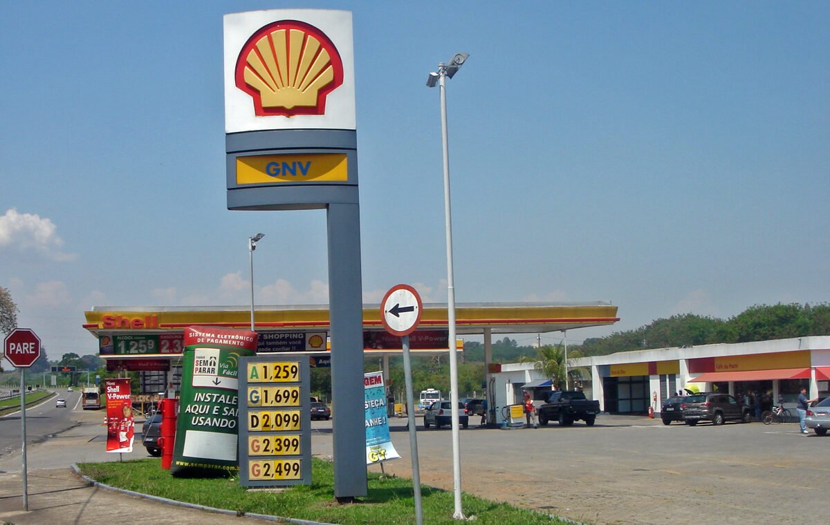 Governo mantém subvenção de R$ 2,12 por litro de diesel por mais 30 dias