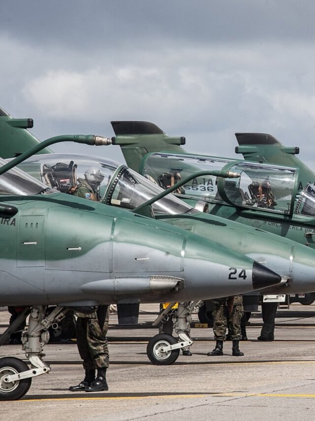 Avião dos EUA ligado à operação contra Maduro participa de treino em MS