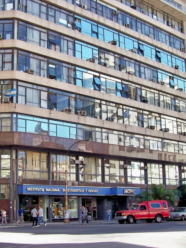 Pobreza na Argentina alcança 32,3% no primeiro semestre de 2026