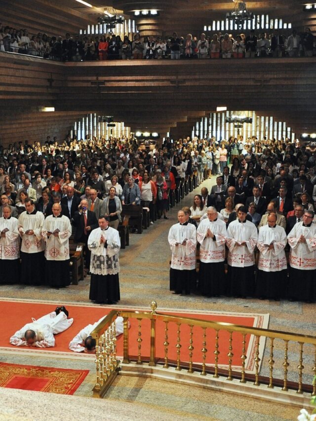 Série da HBO Max reúne relatos de ex-integrantes do Opus Dei